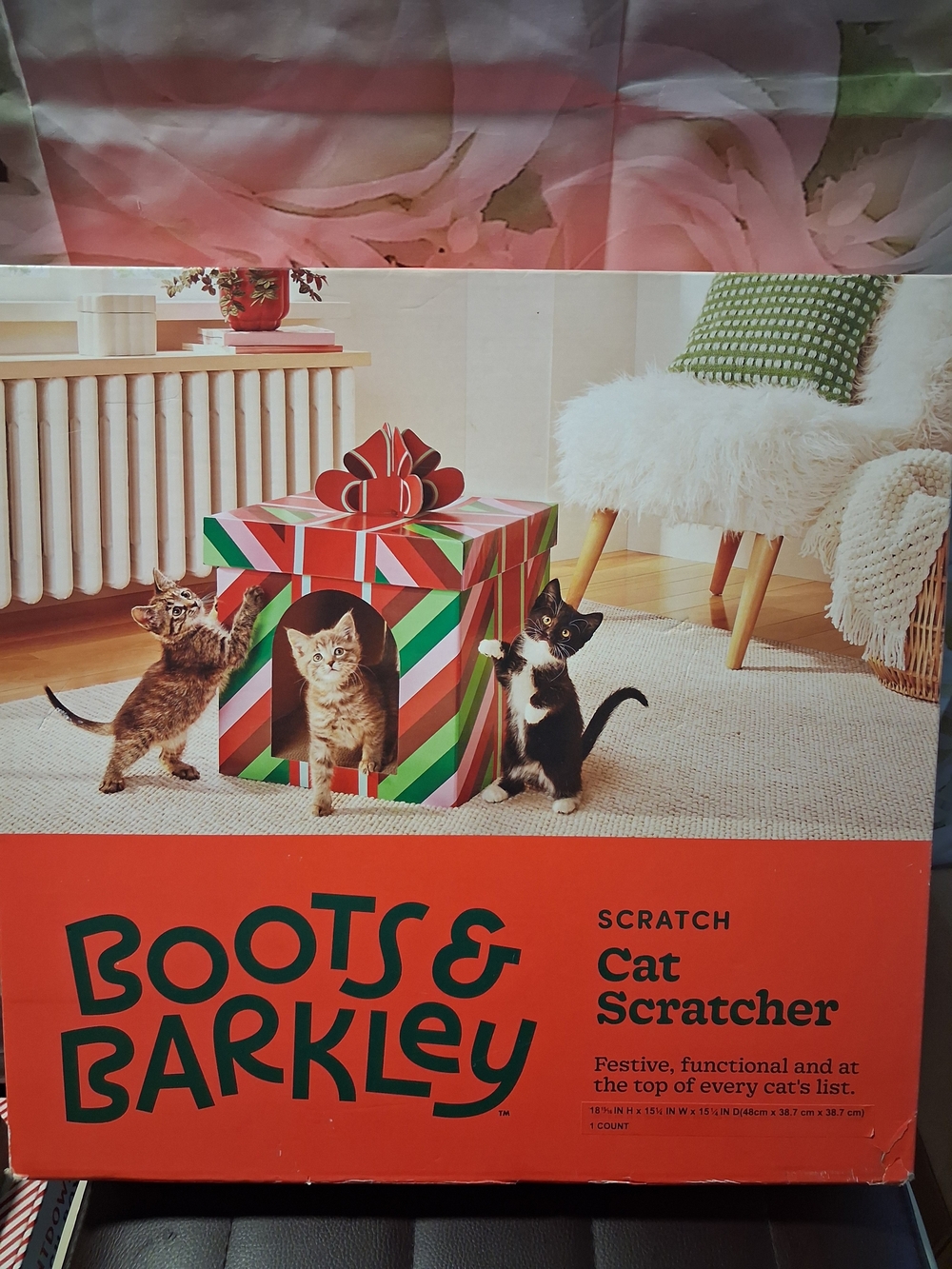 Boots & Barkley Green and Red Striped Cat Gift House